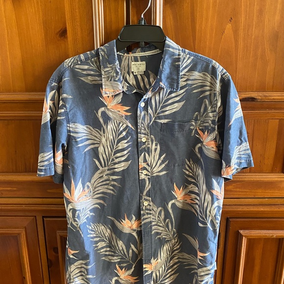 O'Neill Other - O'Neill Navy Short-Sleeve Tropical Button-Down with Peach Floral